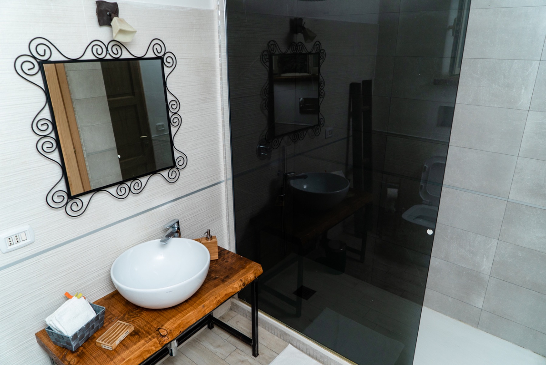 Bagno privato con doccia